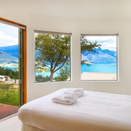 Villa Ruby'S Fernhill Vista Queenstown Exterior foto