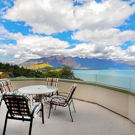 Villa Ruby'S Fernhill Vista Queenstown Exterior foto